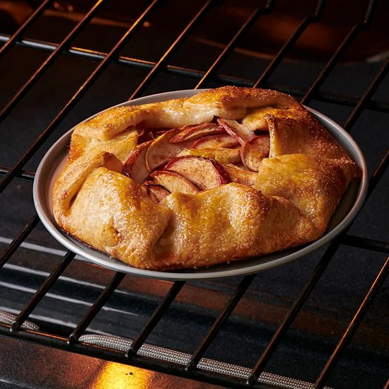 Food Network™ Pizza Pan & Crisper 5 Food Network™ Pizza Pan & Crisper - Image 3